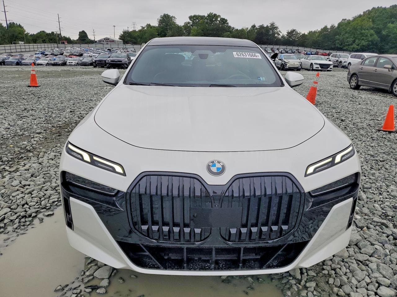 2023 BMW 740 I - zdjęcie 5