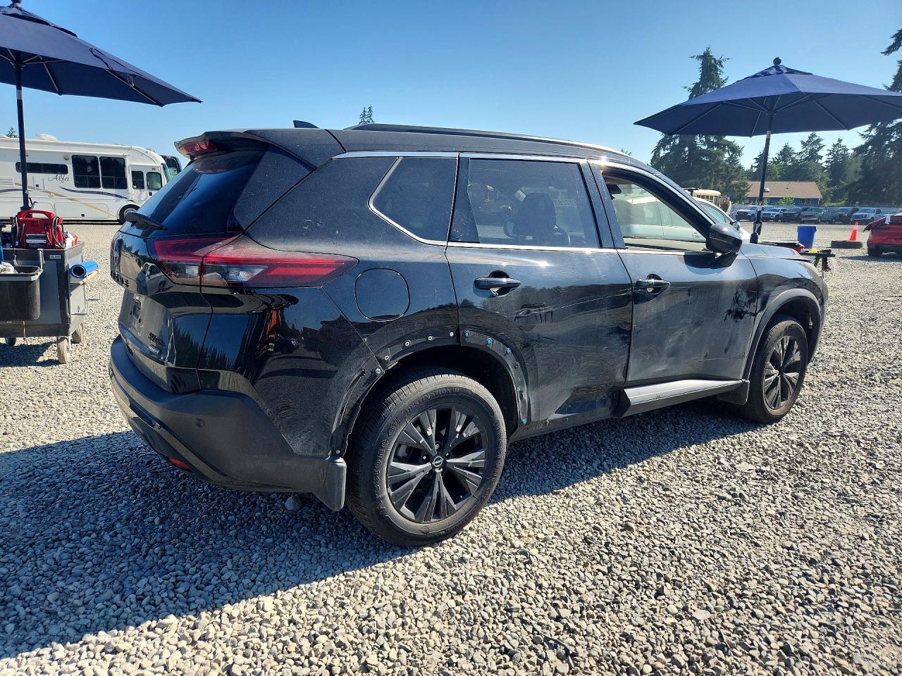 2023 Nissan Rogue Sv - zdjęcie 3