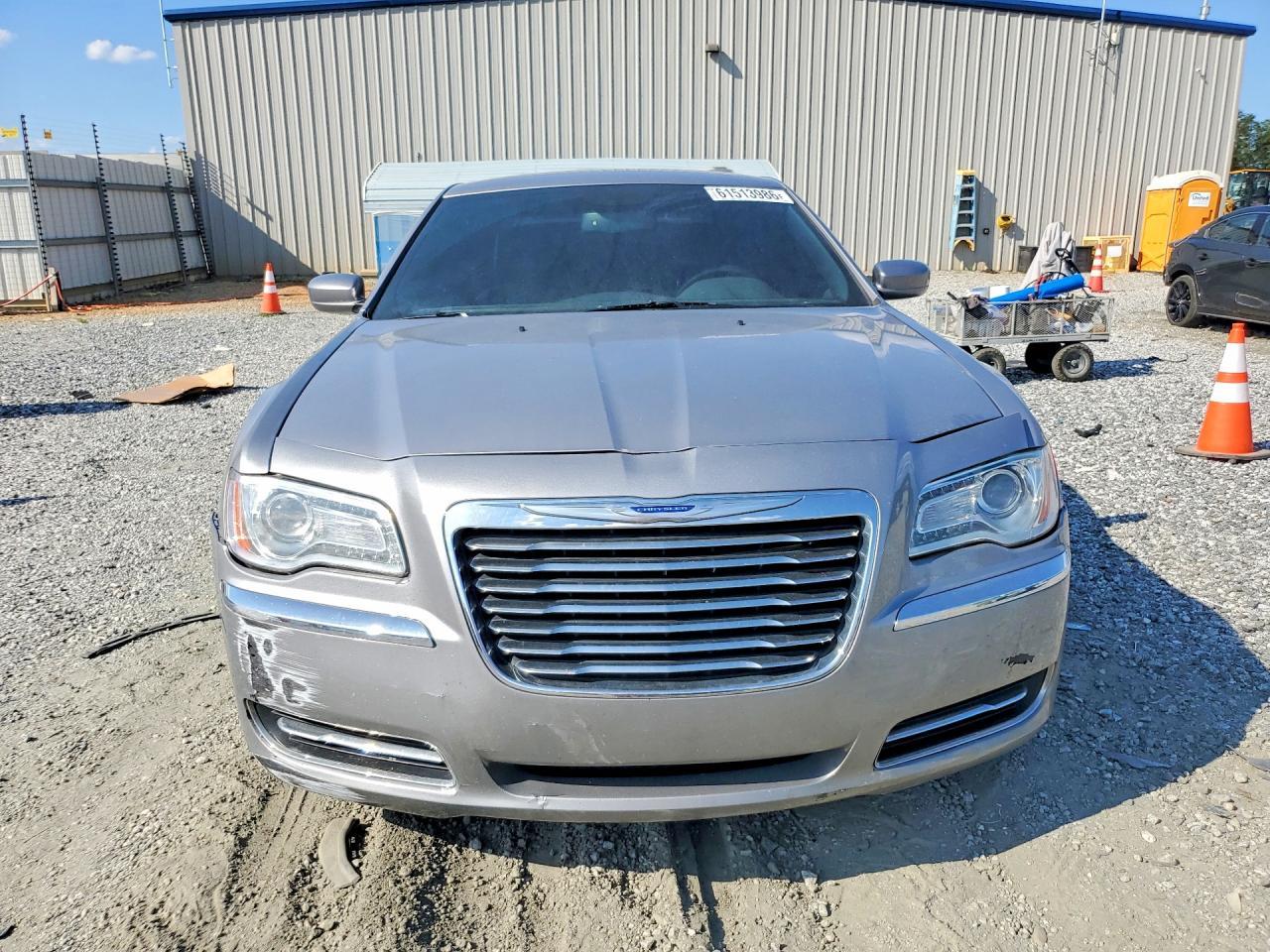 2014 Chrysler 300 - zdjęcie 5