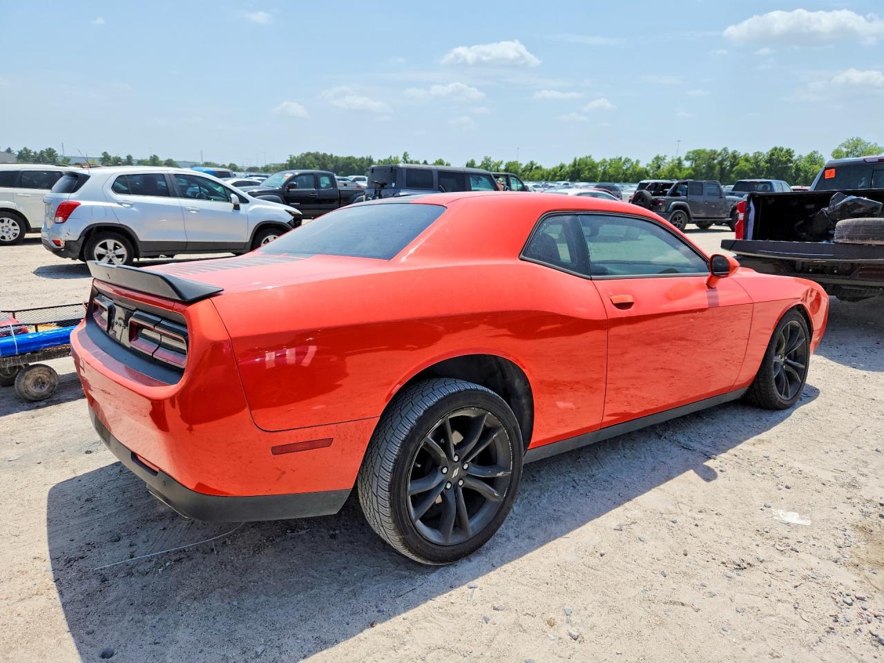 2017 Dodge Challenger Sxt - zdjęcie 3