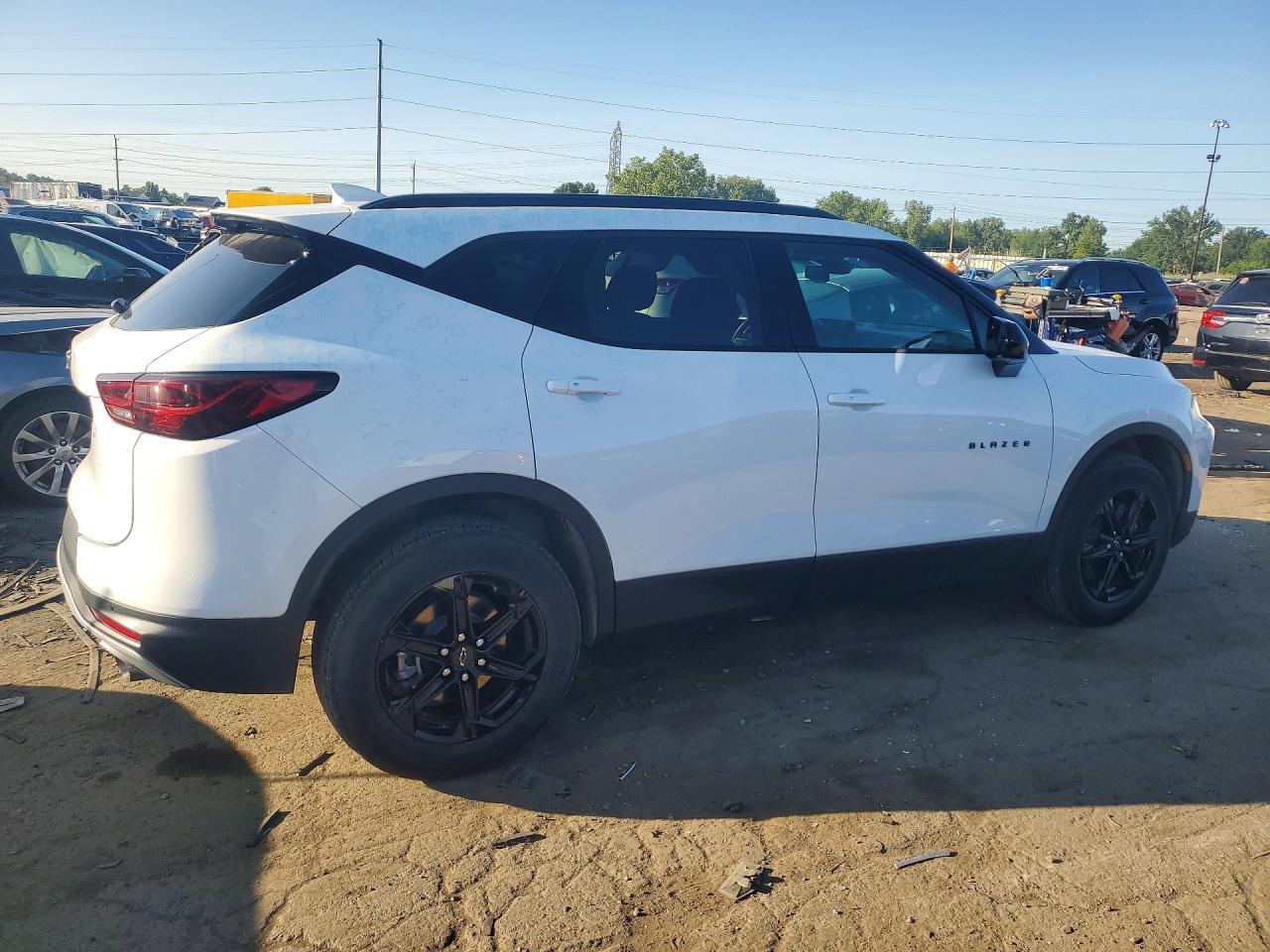 2025 Chevrolet Blazer 2Lt - zdjęcie 3