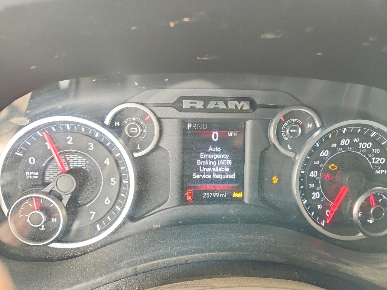 2025 Ram 2500 Tradesman - zdjęcie 9