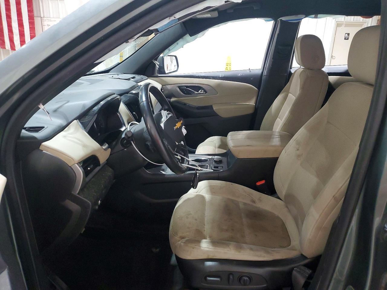 2022 Chevrolet Traverse Lt - zdjęcie 7