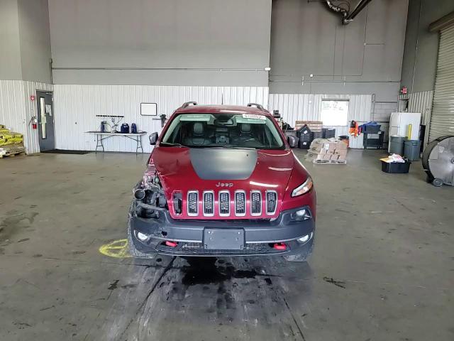 2016 Jeep Cherokee Trailhawk - zdjęcie 14