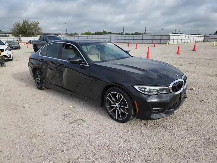 2020 BMW 330I - zdjęcie 13