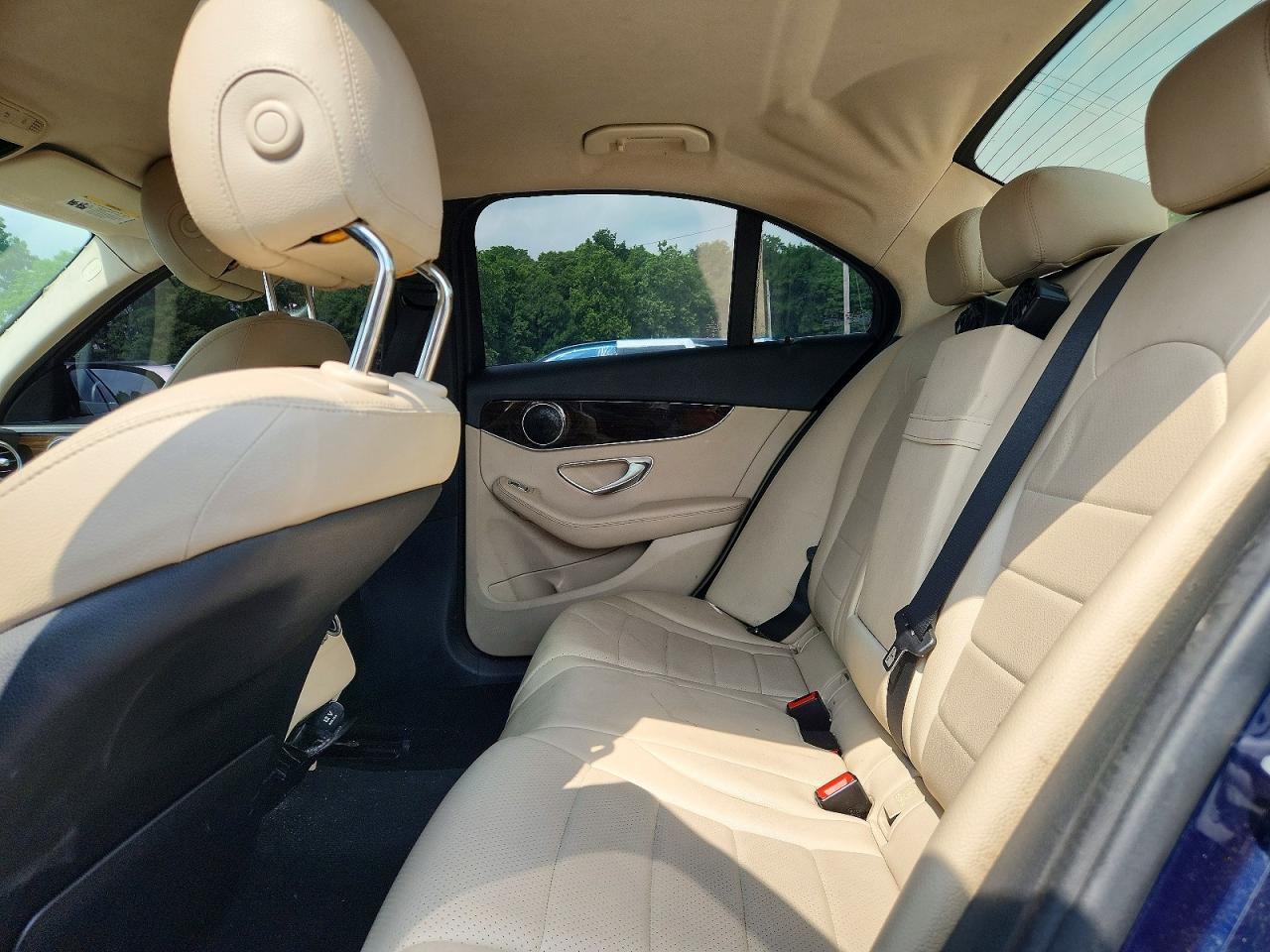 2016 Mercedes-Benz C 300 4Matic - zdjęcie 10