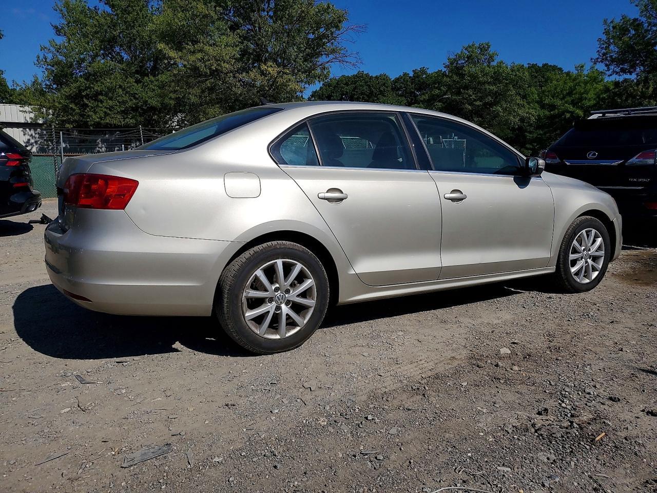 2013 Volkswagen Jetta Se - zdjęcie 3