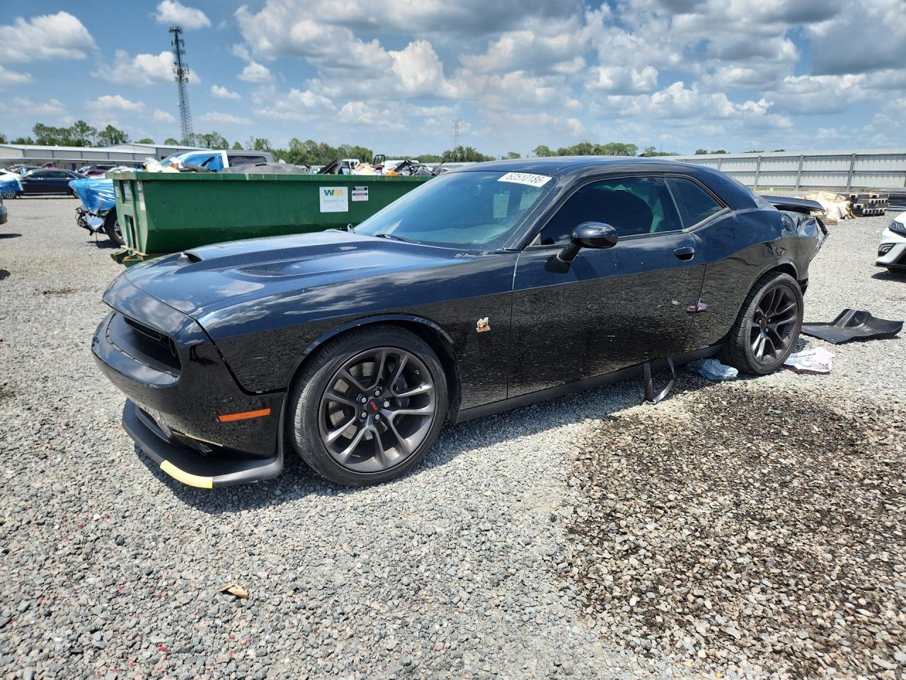 2021 Dodge Challenger R/T Scat Pack - zdjęcie główne