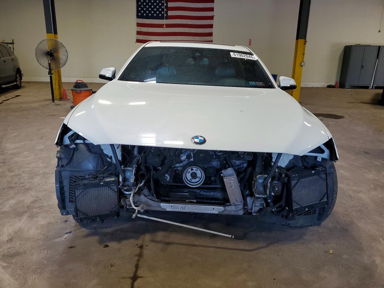 2014 BMW 750 Li - zdjęcie 5