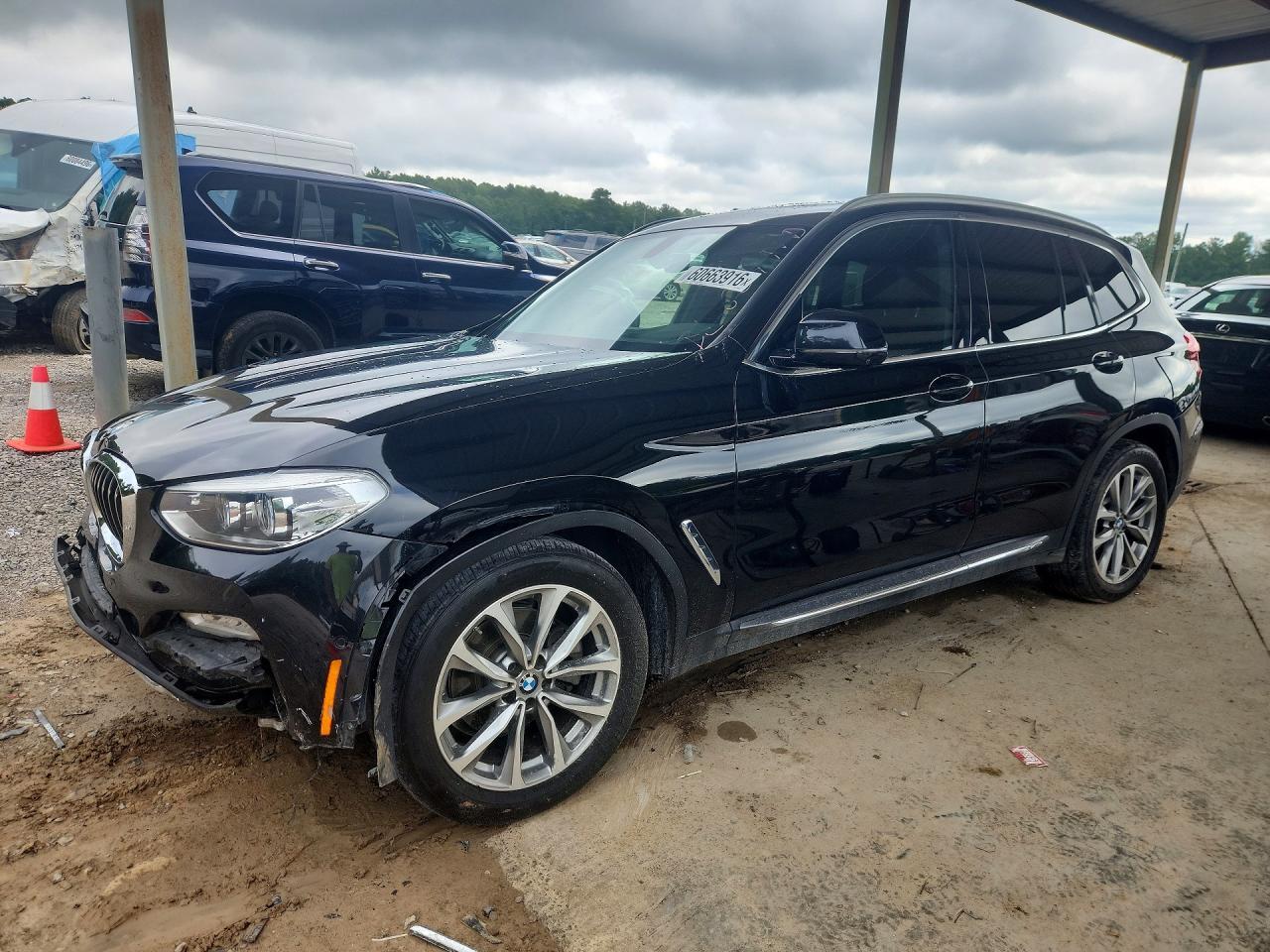 2018 BMW X3 xDrive30I - zdjęcie główne