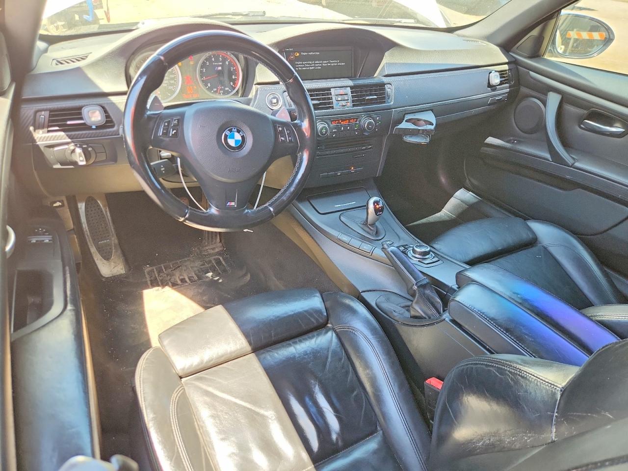 2013 BMW M3 - zdjęcie 8