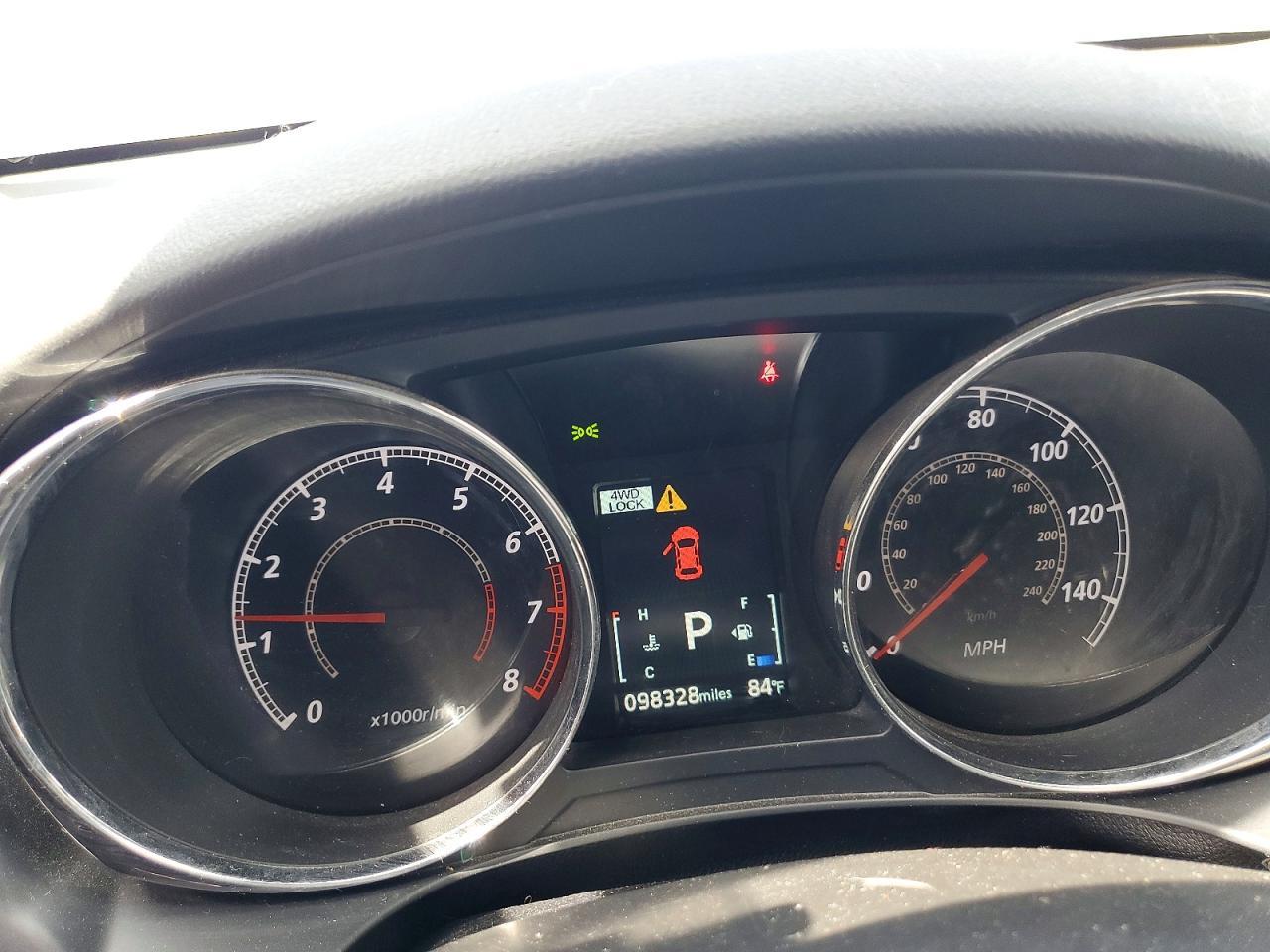 2019 Mitsubishi Outlander 4D 4Wd - zdjęcie 9
