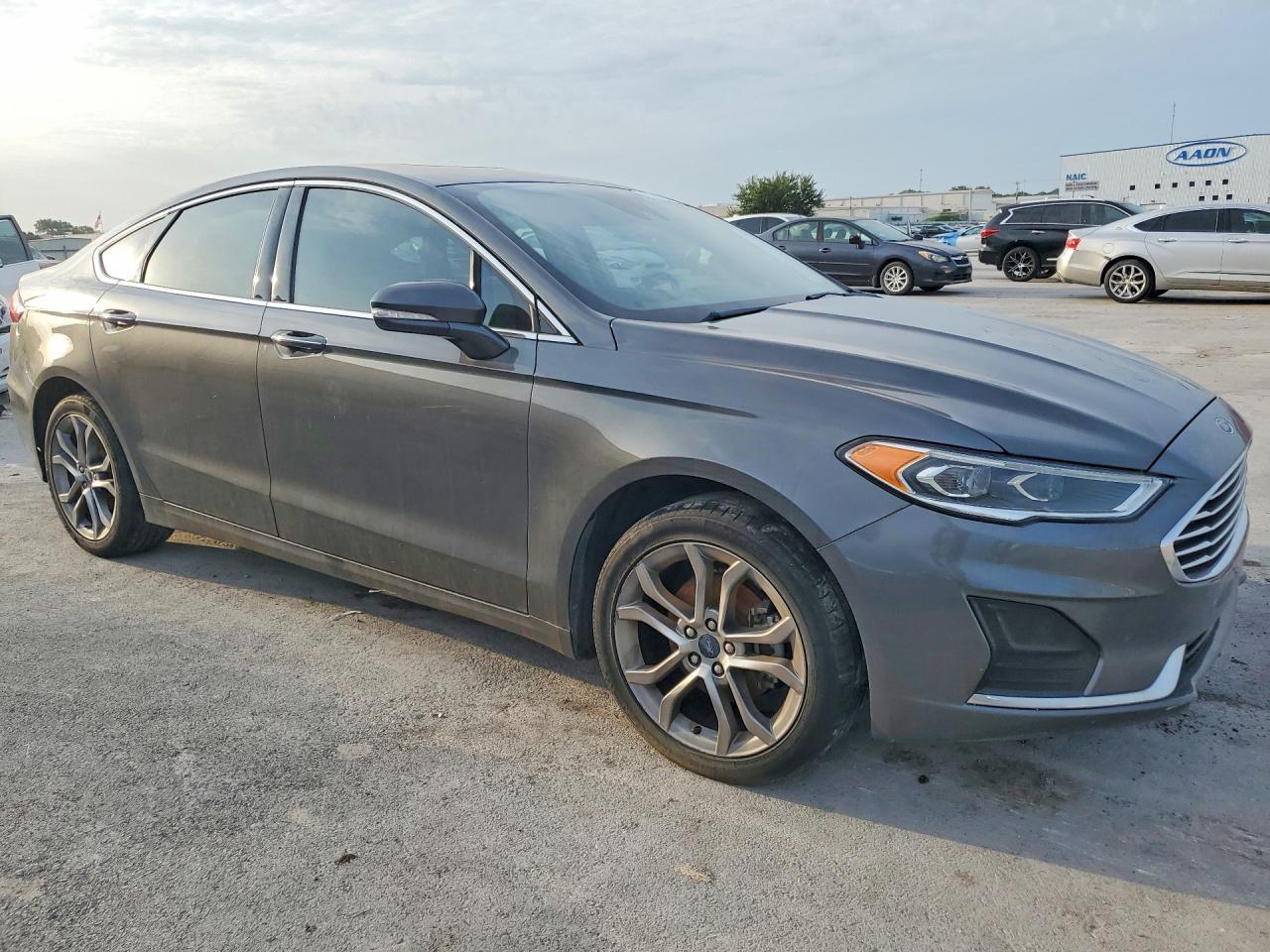 2019 Ford Fusion Sel - zdjęcie 4