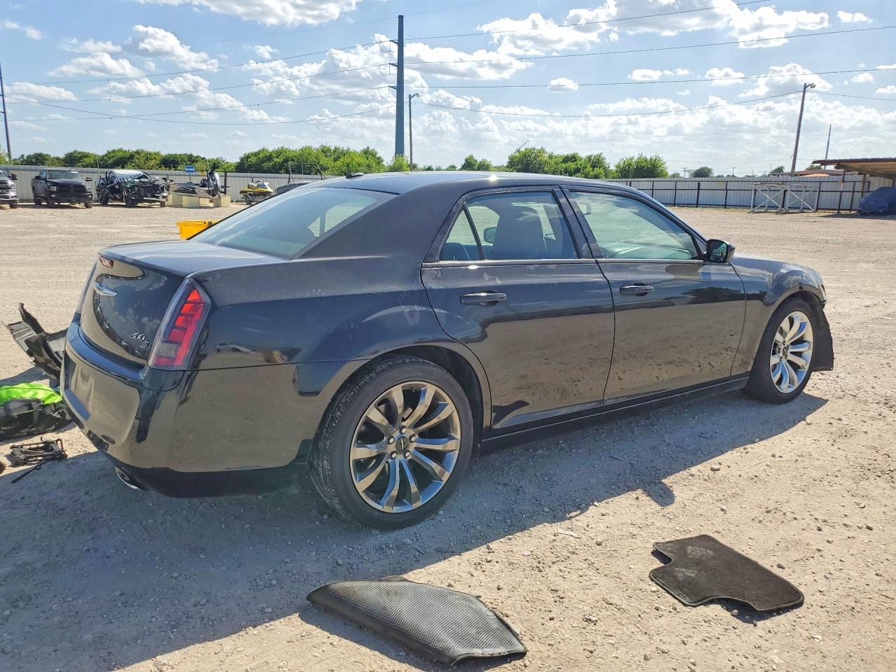 2014 Chrysler 300 S - zdjęcie 3