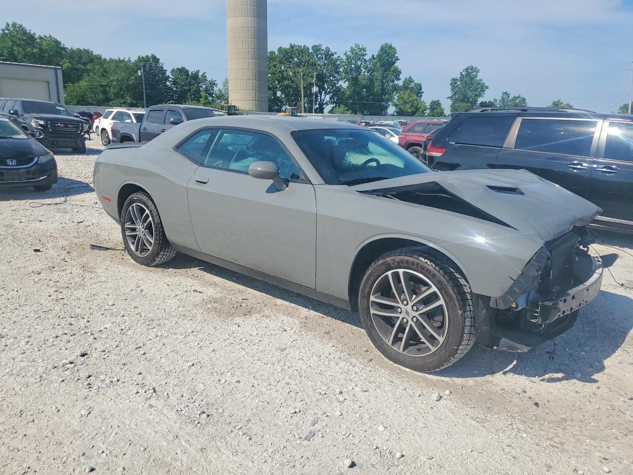 2019 Dodge Challenger Sxt - zdjęcie 4