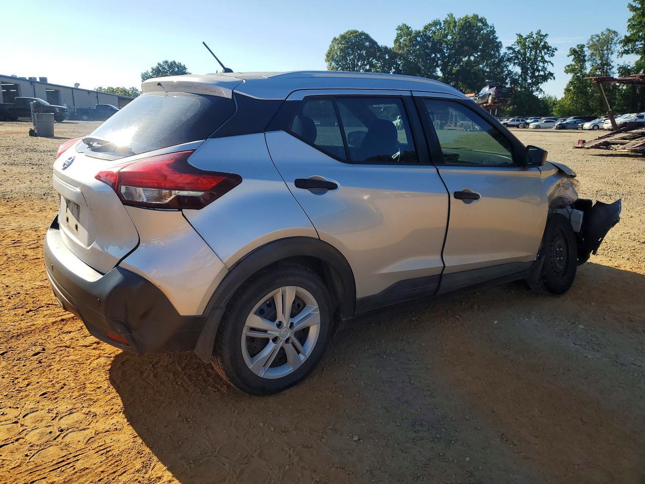 2018 Nissan Kicks S - zdjęcie 3