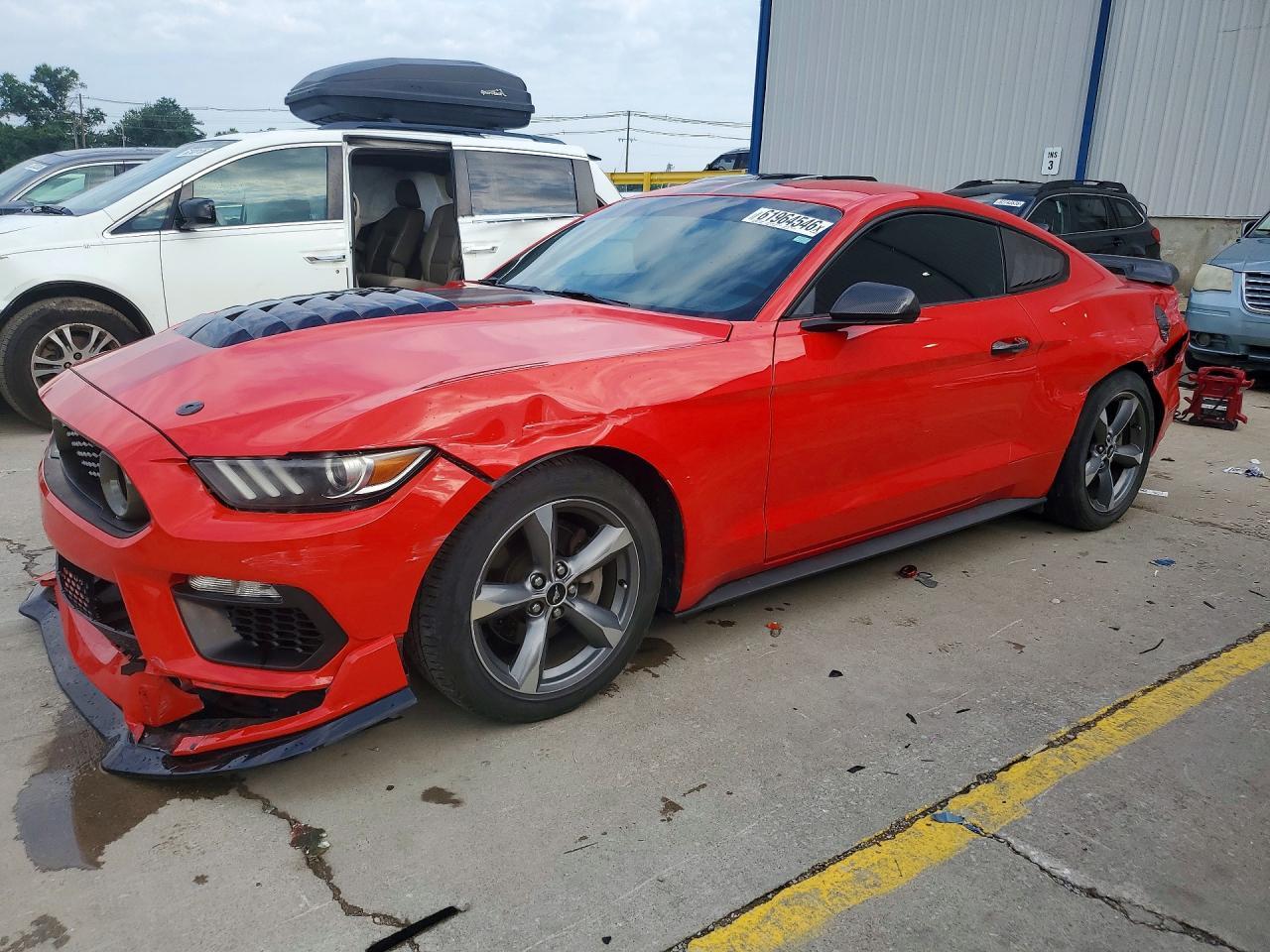 2016 Ford Mustang - zdjęcie główne