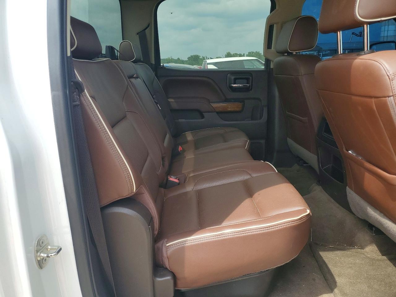 2016 Chevrolet Silverado K1500 High Country - zdjęcie 10