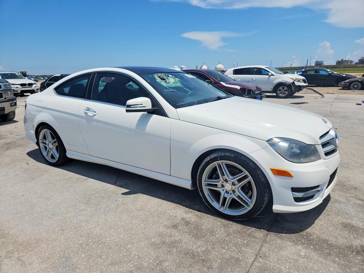 2013 Mercedes-Benz C 250 - zdjęcie 4