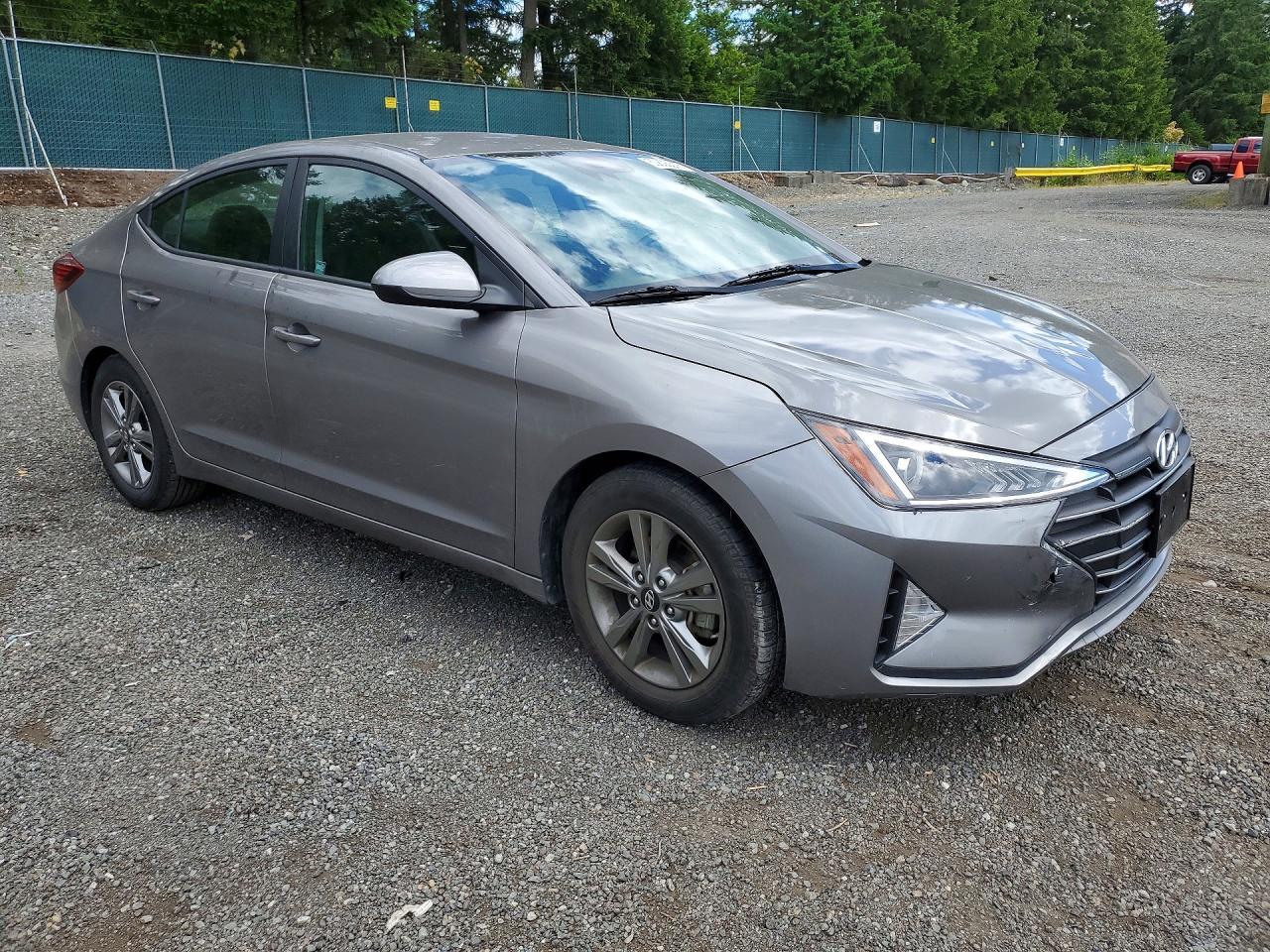 2020 Hyundai Elantra Se - zdjęcie 4