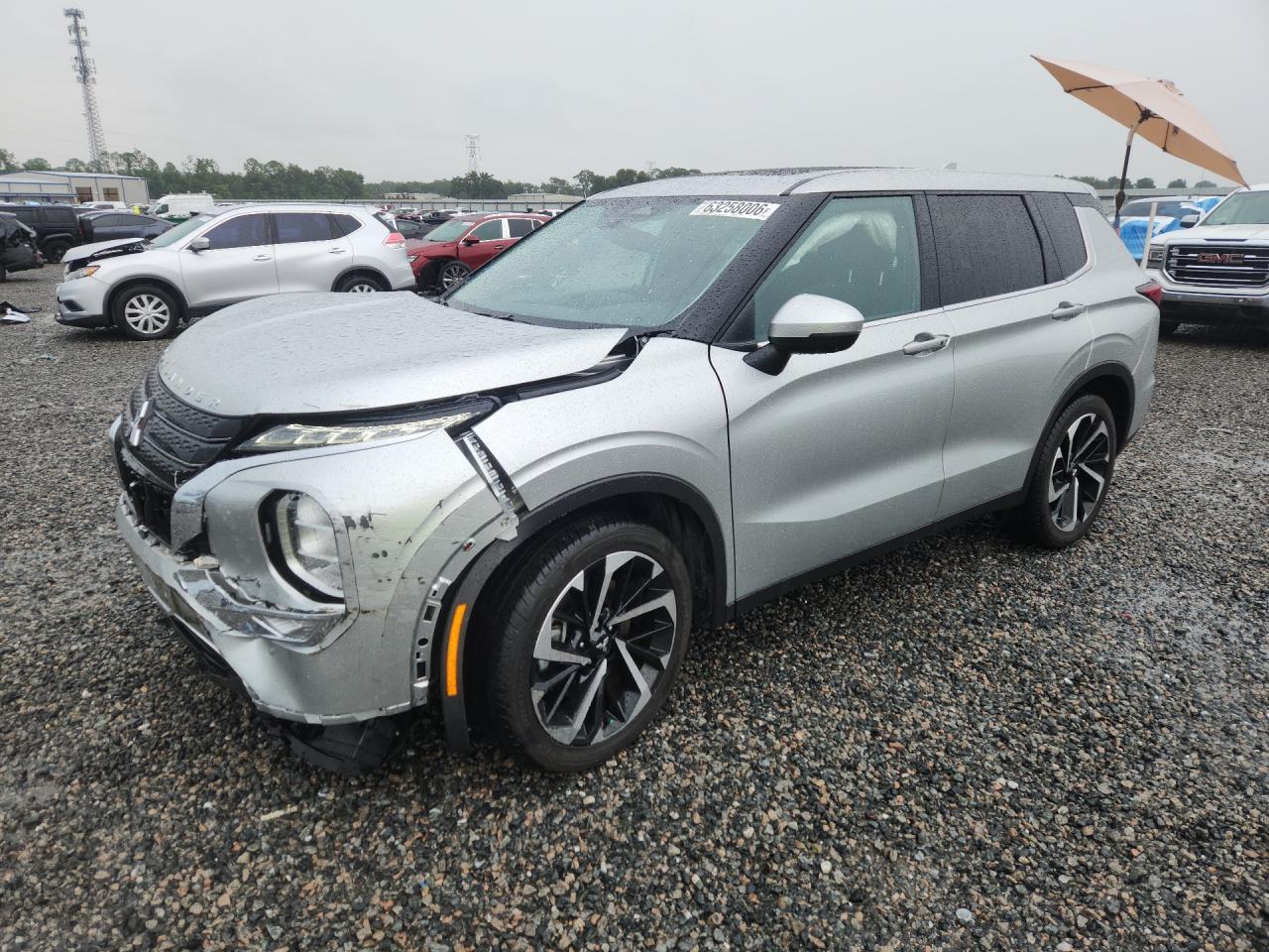 2024 Mitsubishi Outlander Se - zdjęcie główne