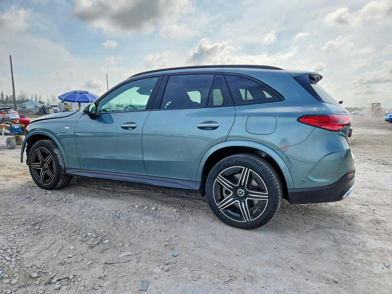 2025 Mercedes-Benz Glc 350E - zdjęcie 2