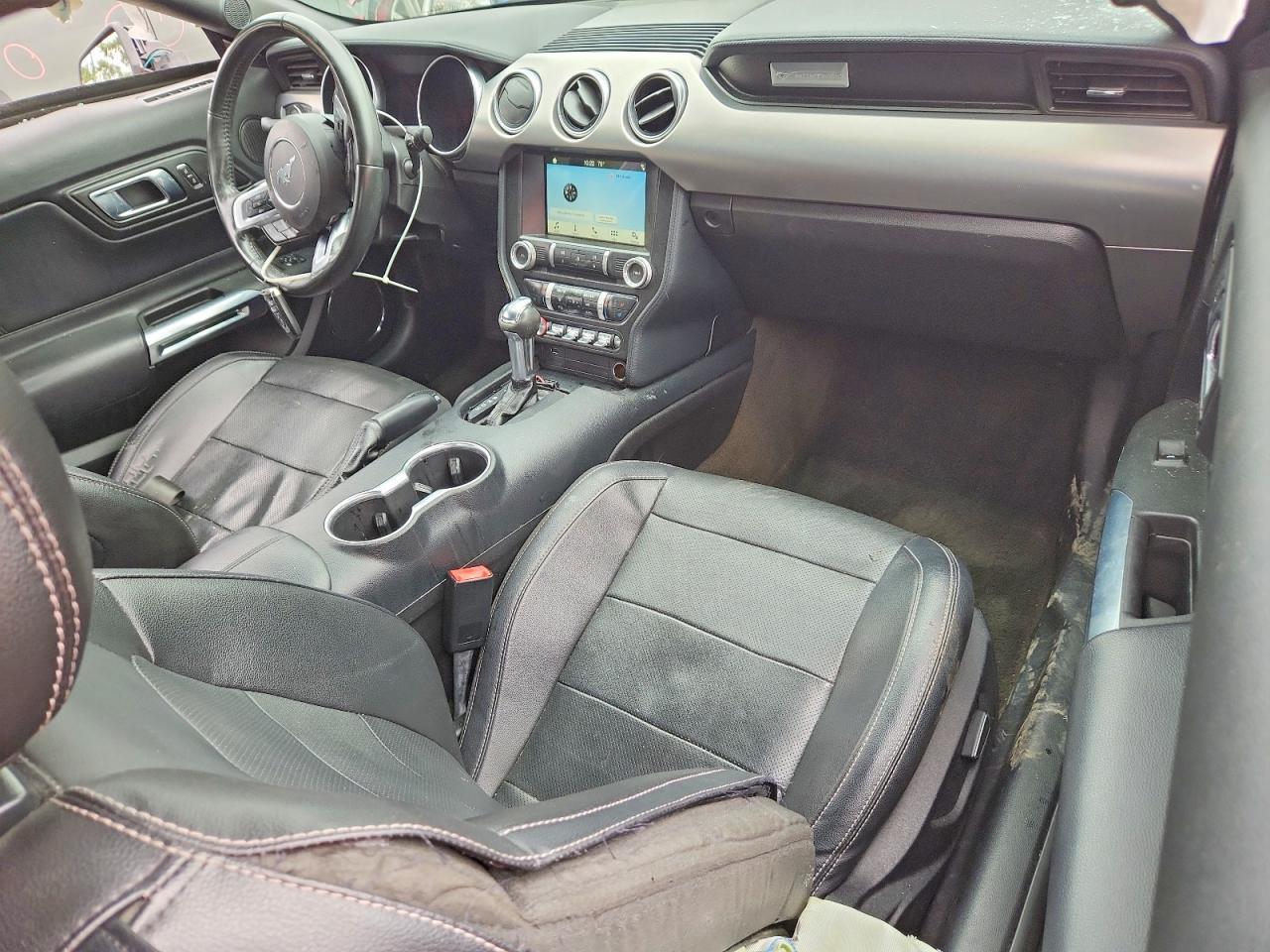 2018 Ford Mustang - zdjęcie 8