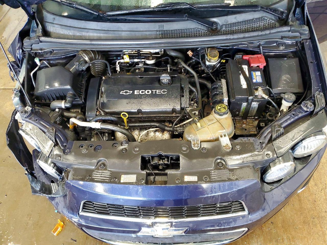 2015 Chevrolet Sonic Lt - zdjęcie 11