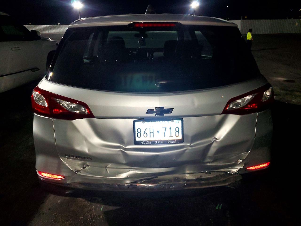 2020 Chevrolet Equinox Ls - zdjęcie 6