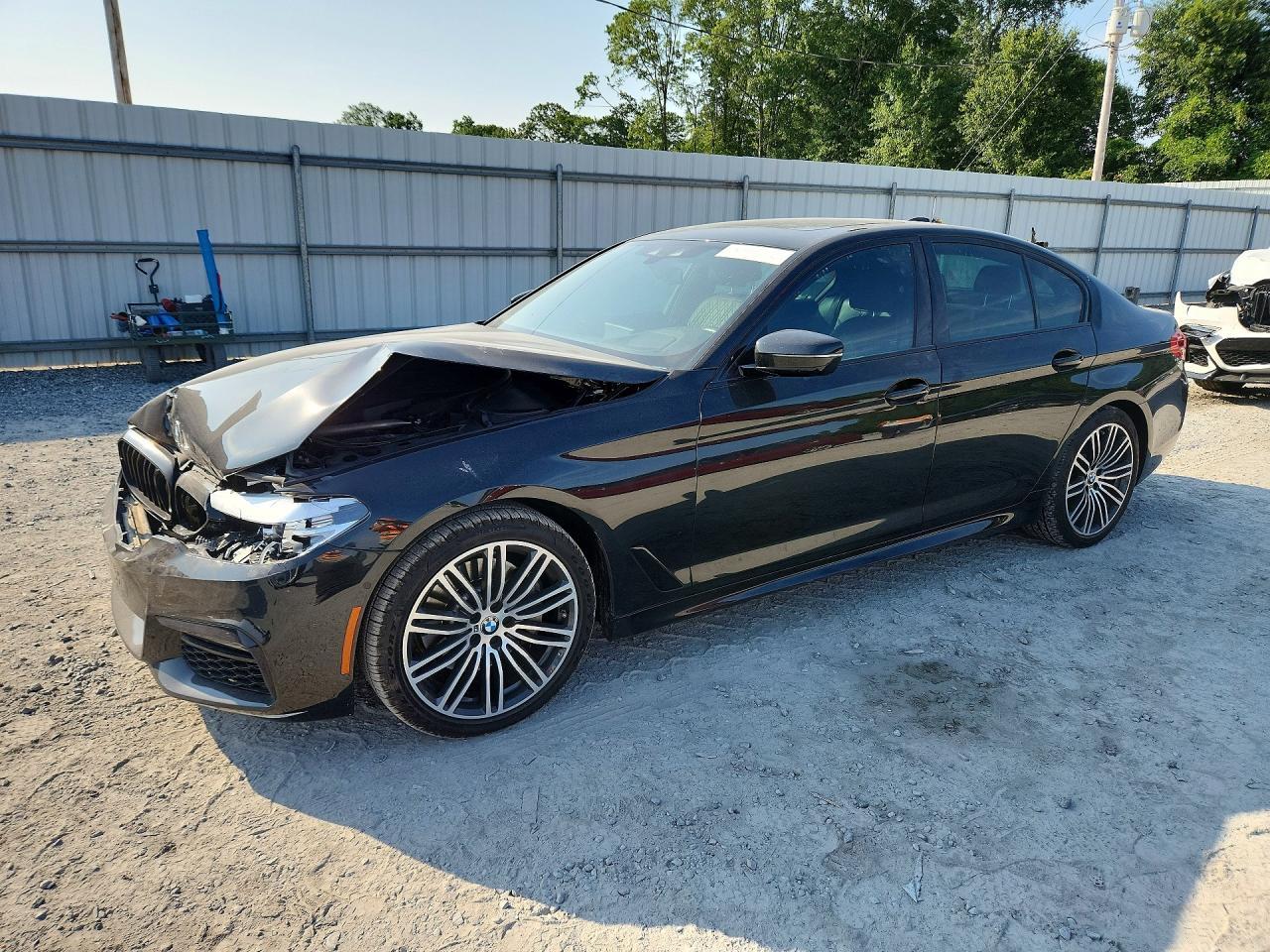 2020 BMW 530 I - zdjęcie główne
