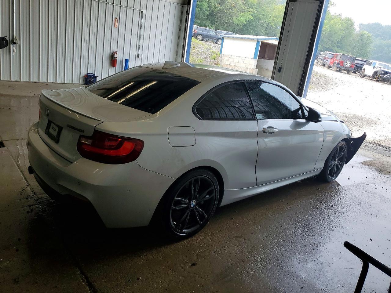 2017 BMW Seria 2 Coupe M240i - zdjęcie 3