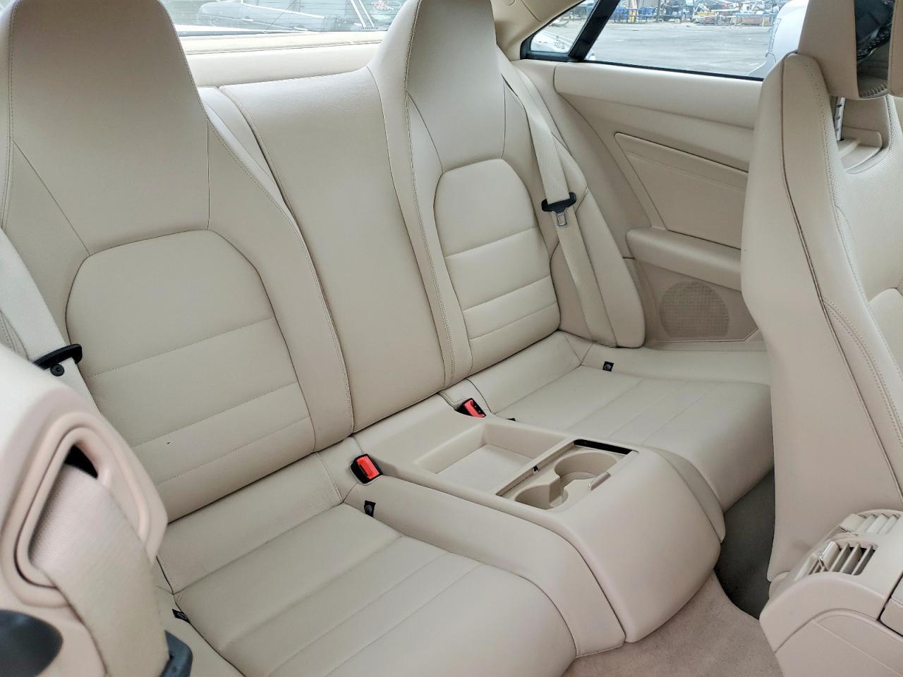 2014 Mercedes-Benz E 350 - zdjęcie 10