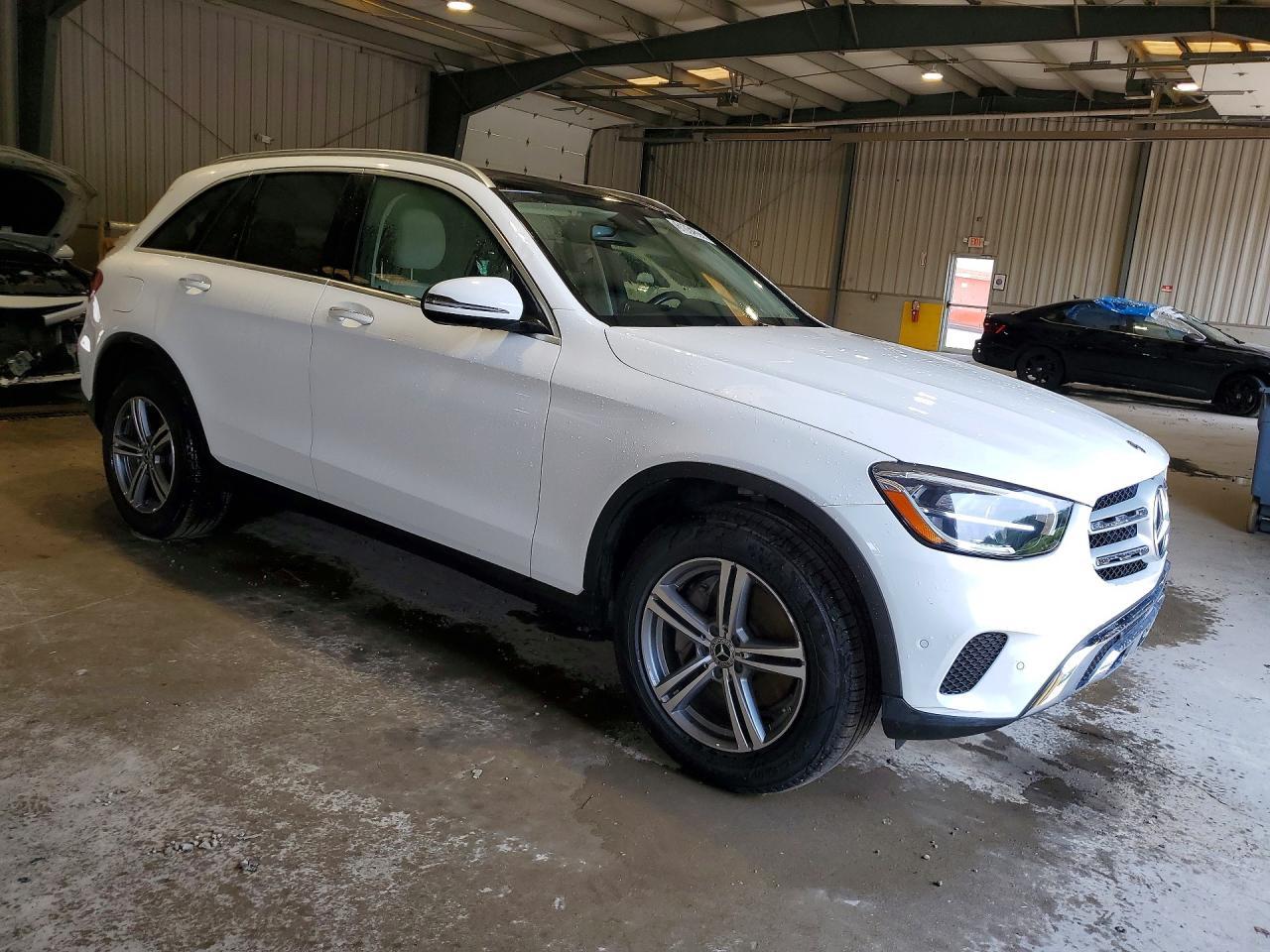 2021 Mercedes-Benz Glc 300 4Matic - zdjęcie 4