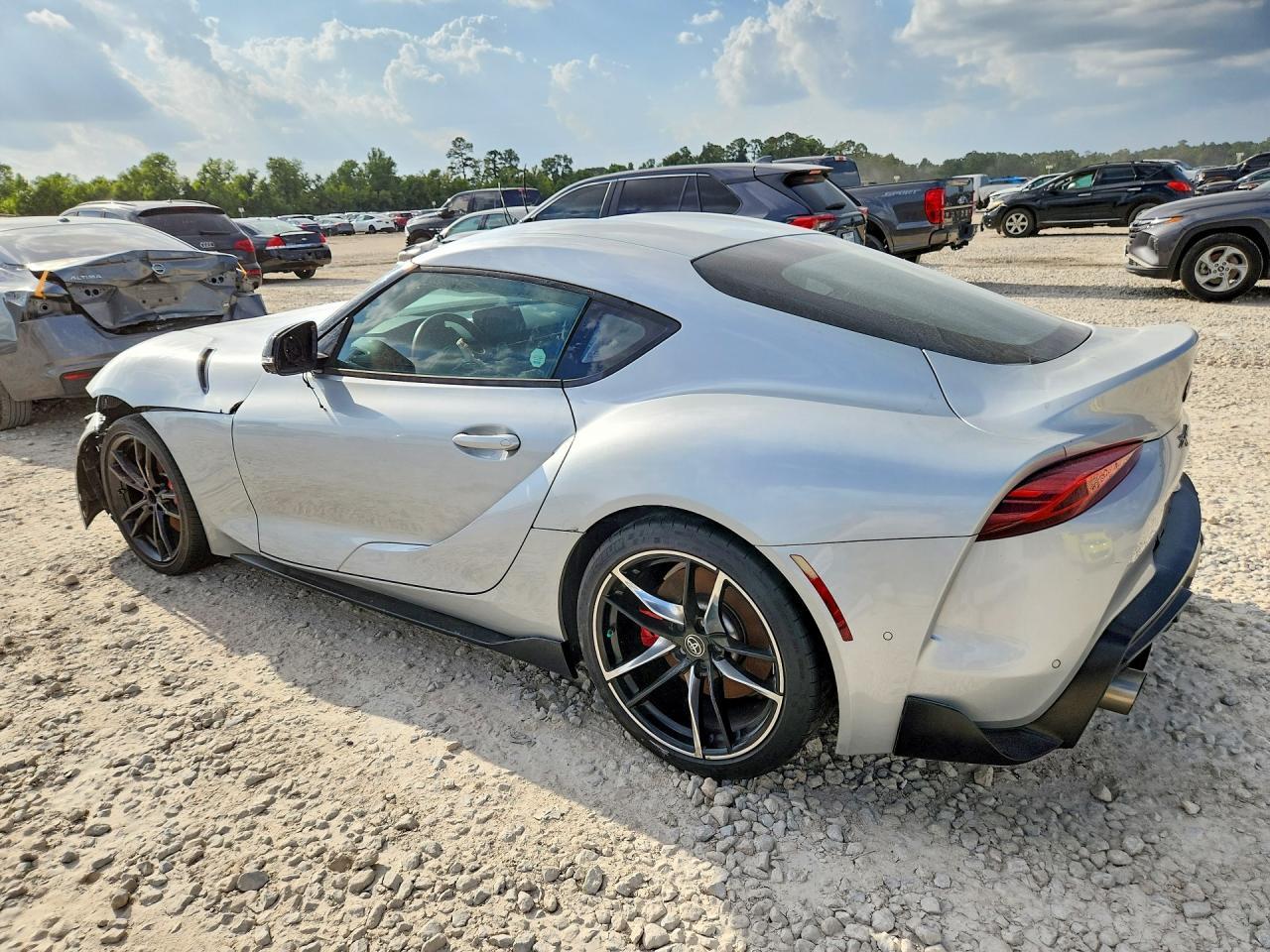 2022 Toyota Supra Base - zdjęcie 2