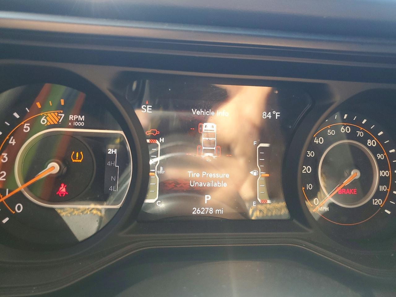 2024 Jeep Wrangler Sahara - zdjęcie 9