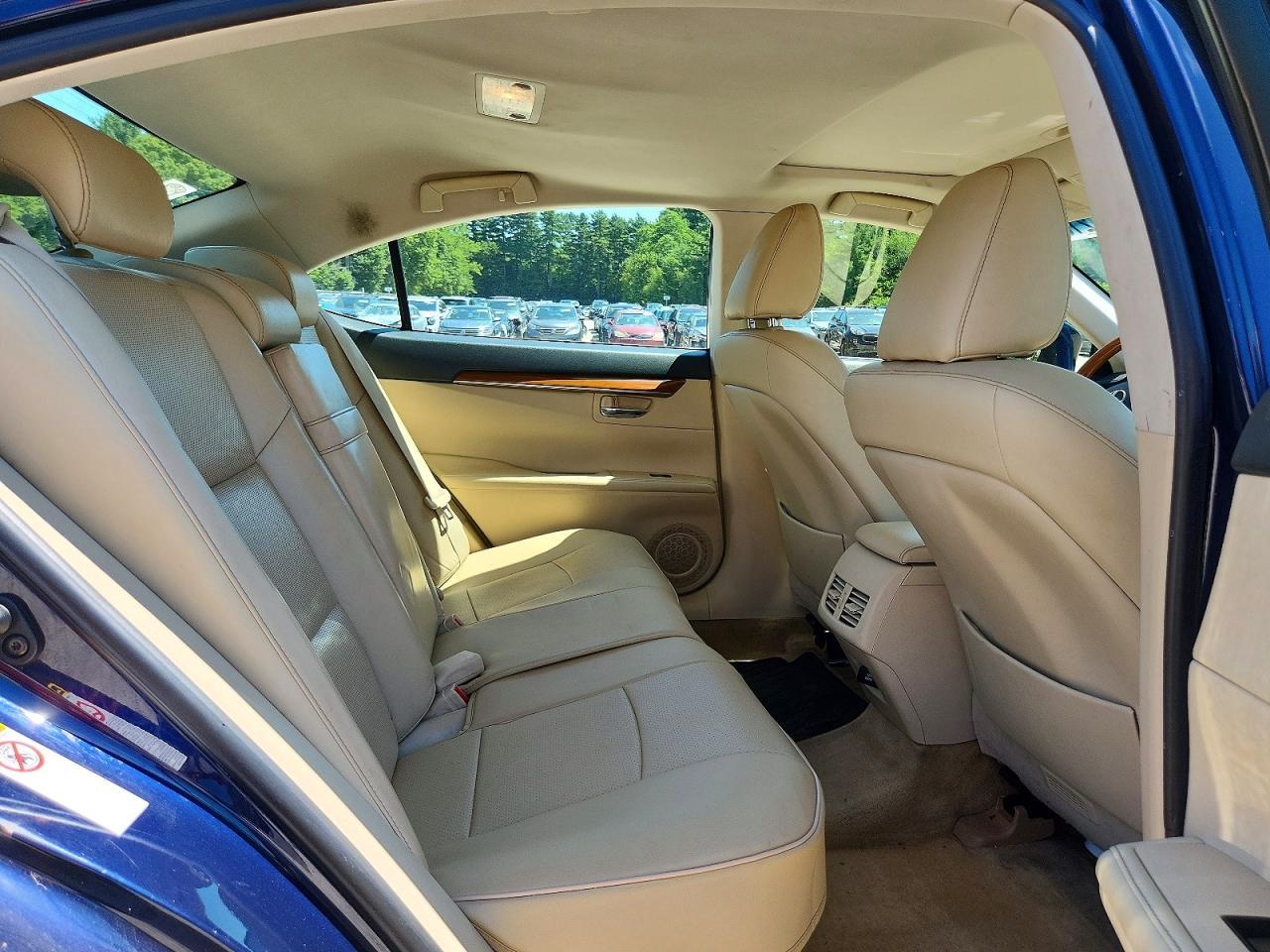 2015 Lexus Es 300H - zdjęcie 10