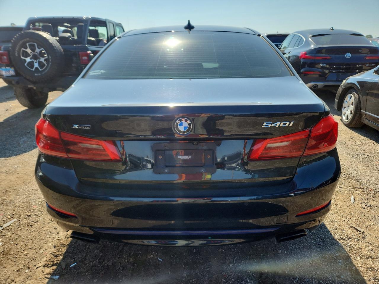 2018 BMW Seria 5 540i - zdjęcie 6