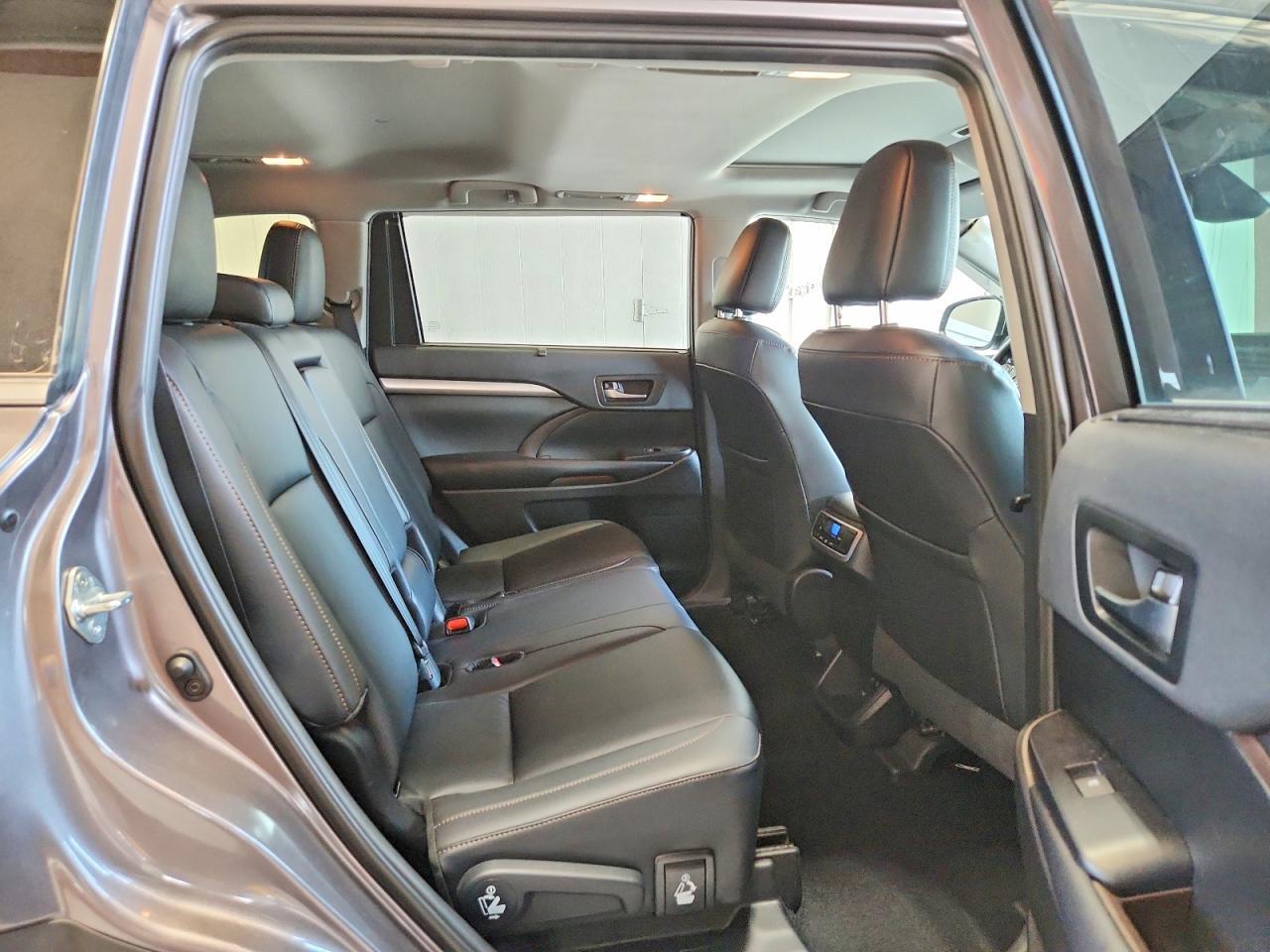 2019 Toyota Highlander Xle - zdjęcie 11