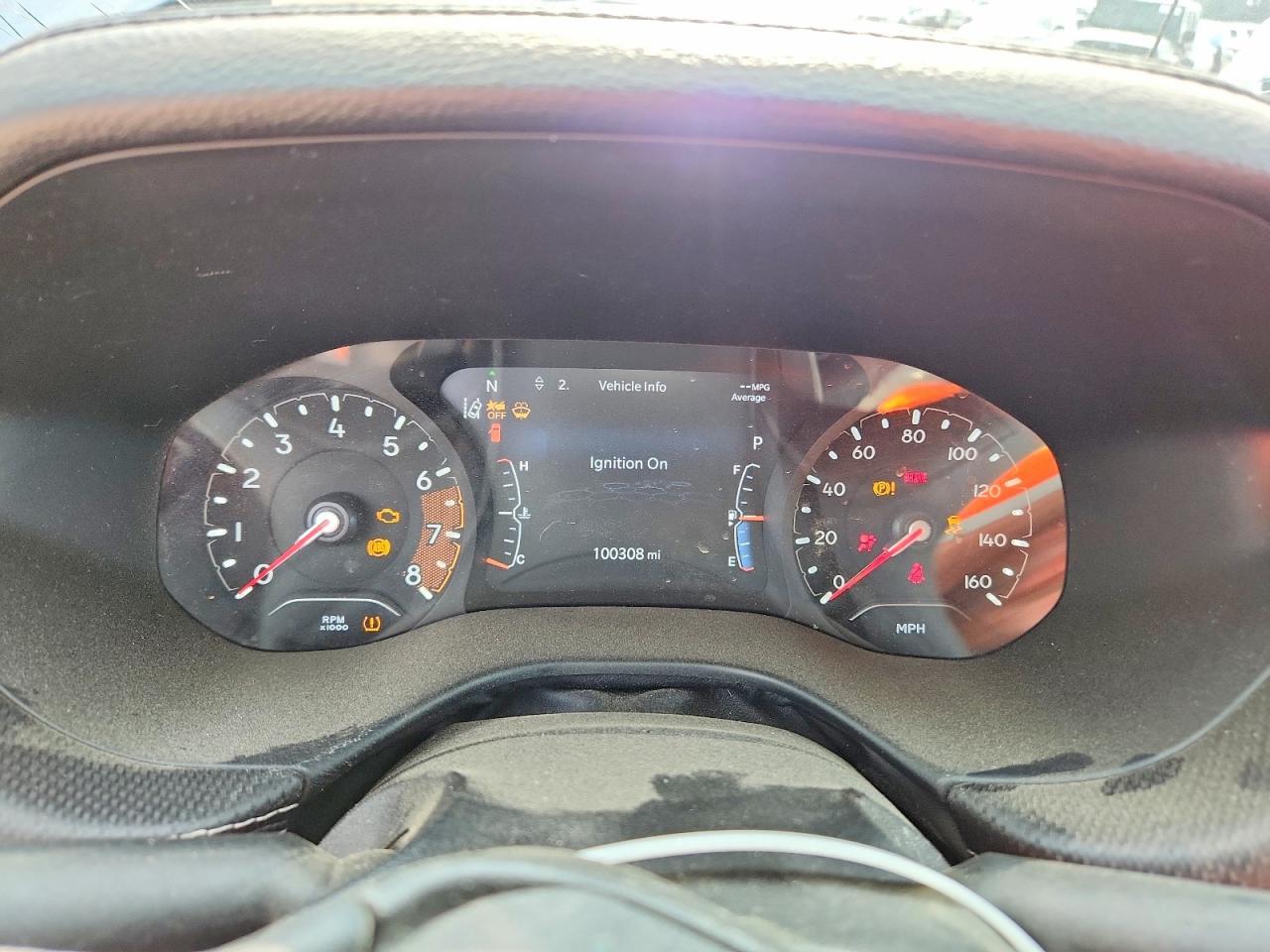 2022 Jeep Compass Latitude - zdjęcie 9