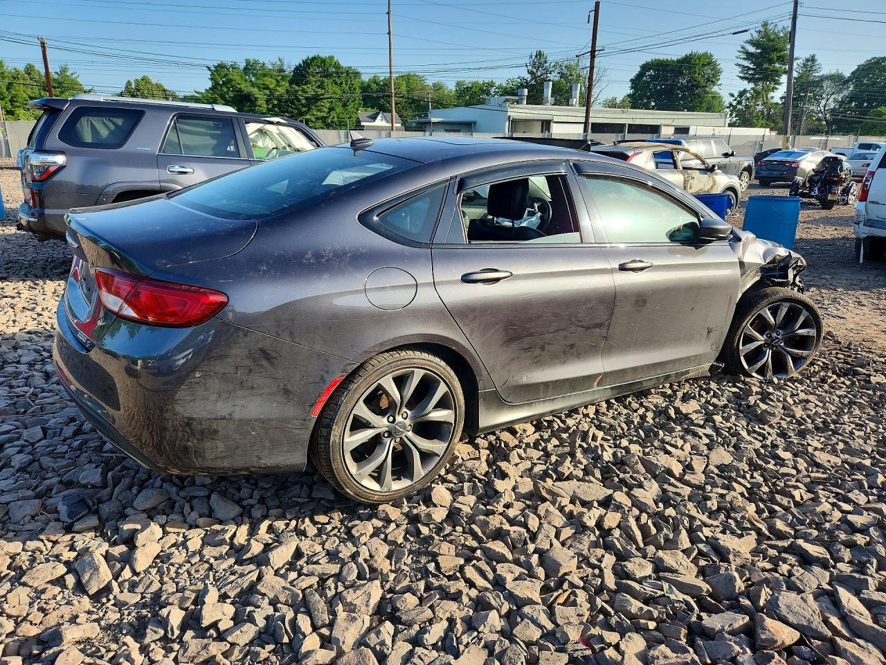 2015 Chrysler 200 S - zdjęcie 3