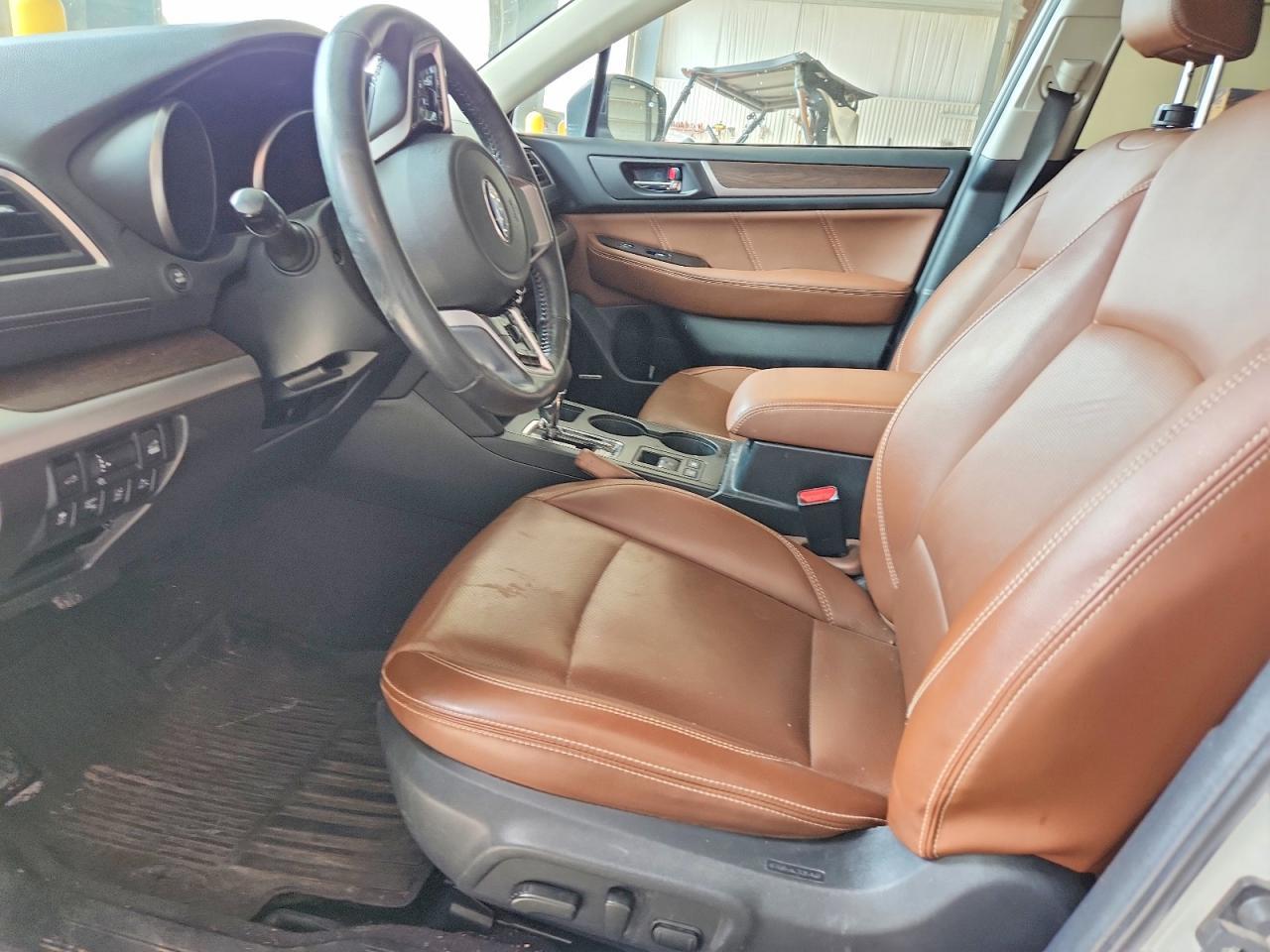 2018 Subaru Outback Touring - zdjęcie 7