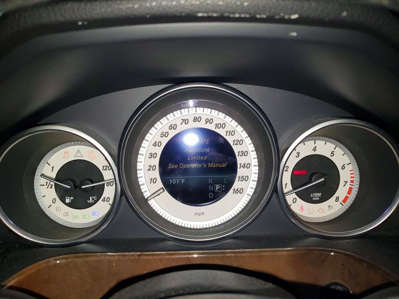 2014 Mercedes-Benz E 350 - zdjęcie 9