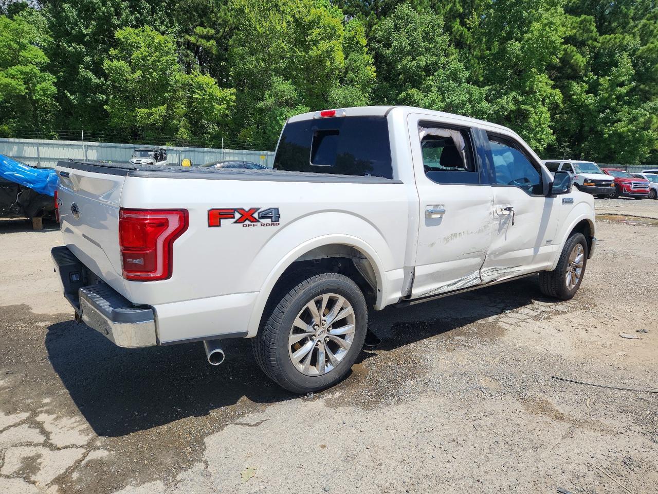 2017 Ford F150 Supercrew - zdjęcie 3