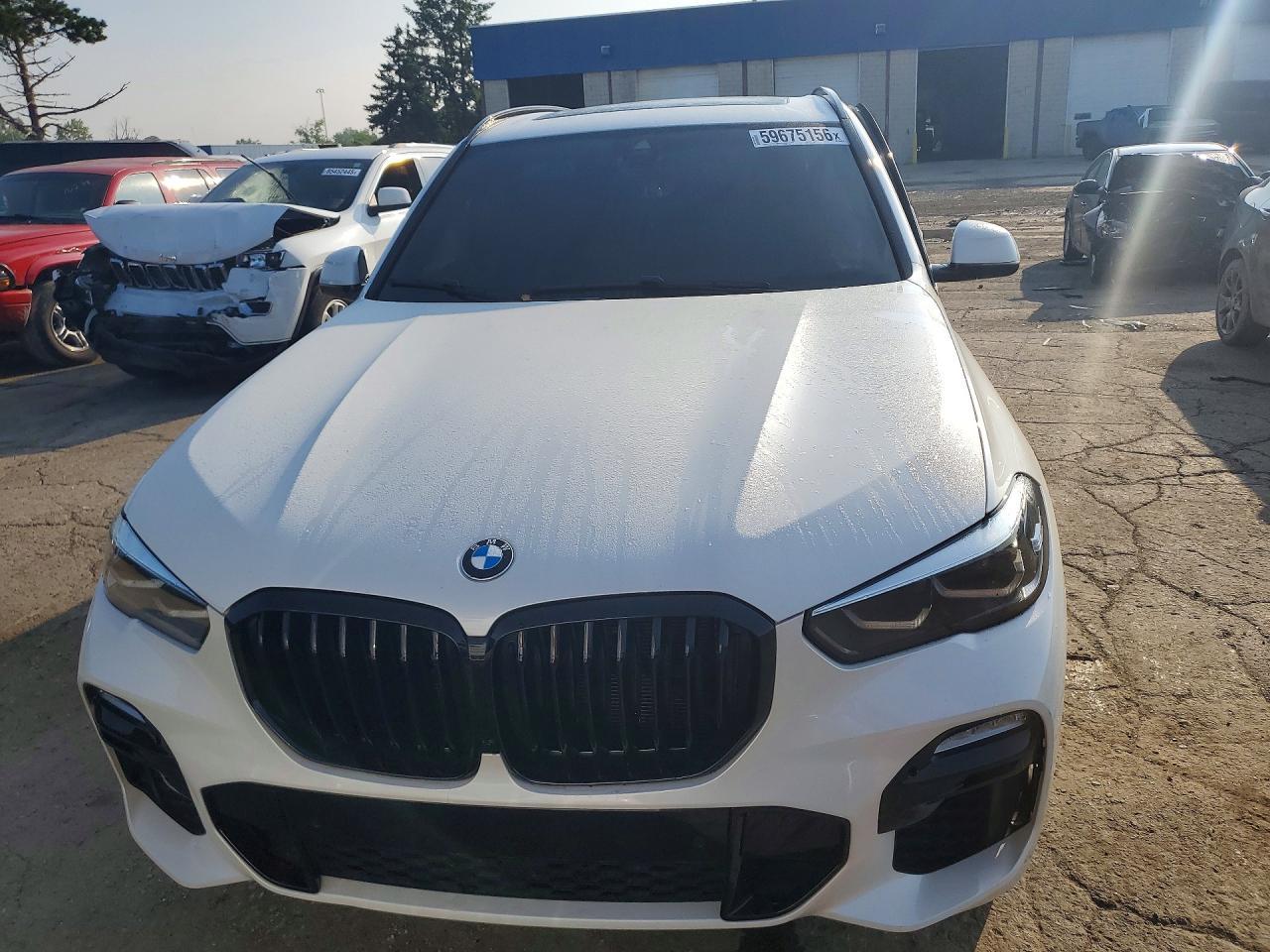 2021 BMW X5 xDrive40I - zdjęcie 5