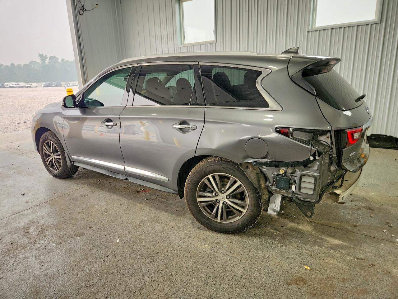 2019 Infiniti Qx60 Luxe - zdjęcie 2