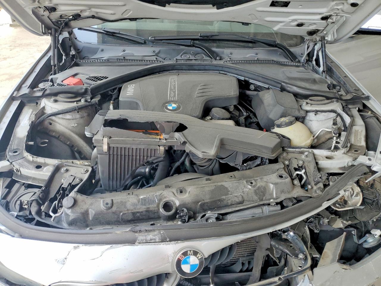 2015 BMW 328 I - zdjęcie 11