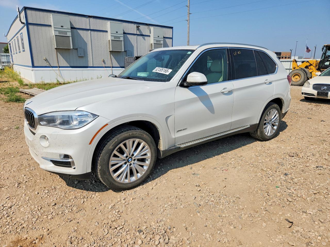 2016 BMW X5 xDrive35I - zdjęcie główne