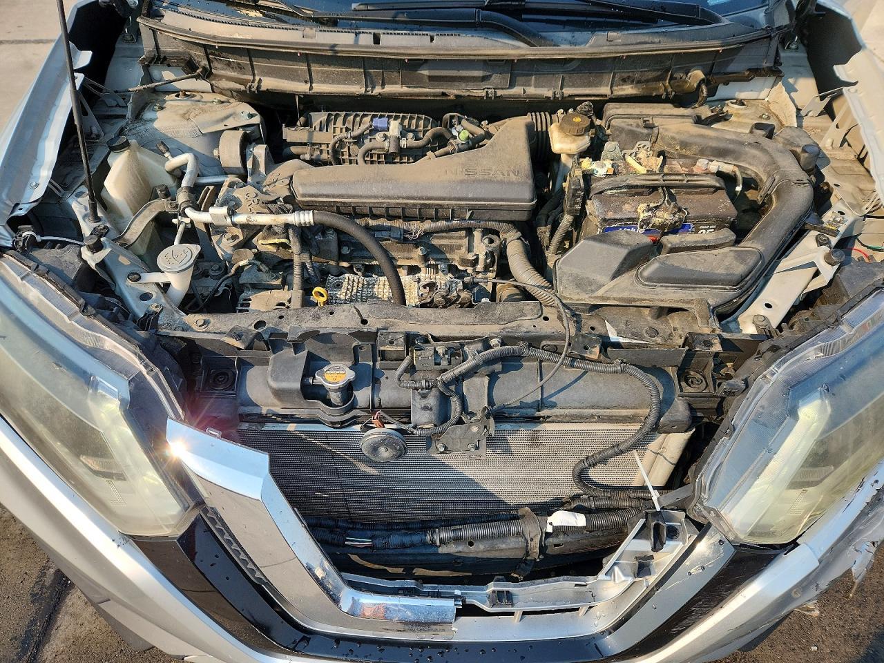 2016 Nissan Rogue S - zdjęcie 12