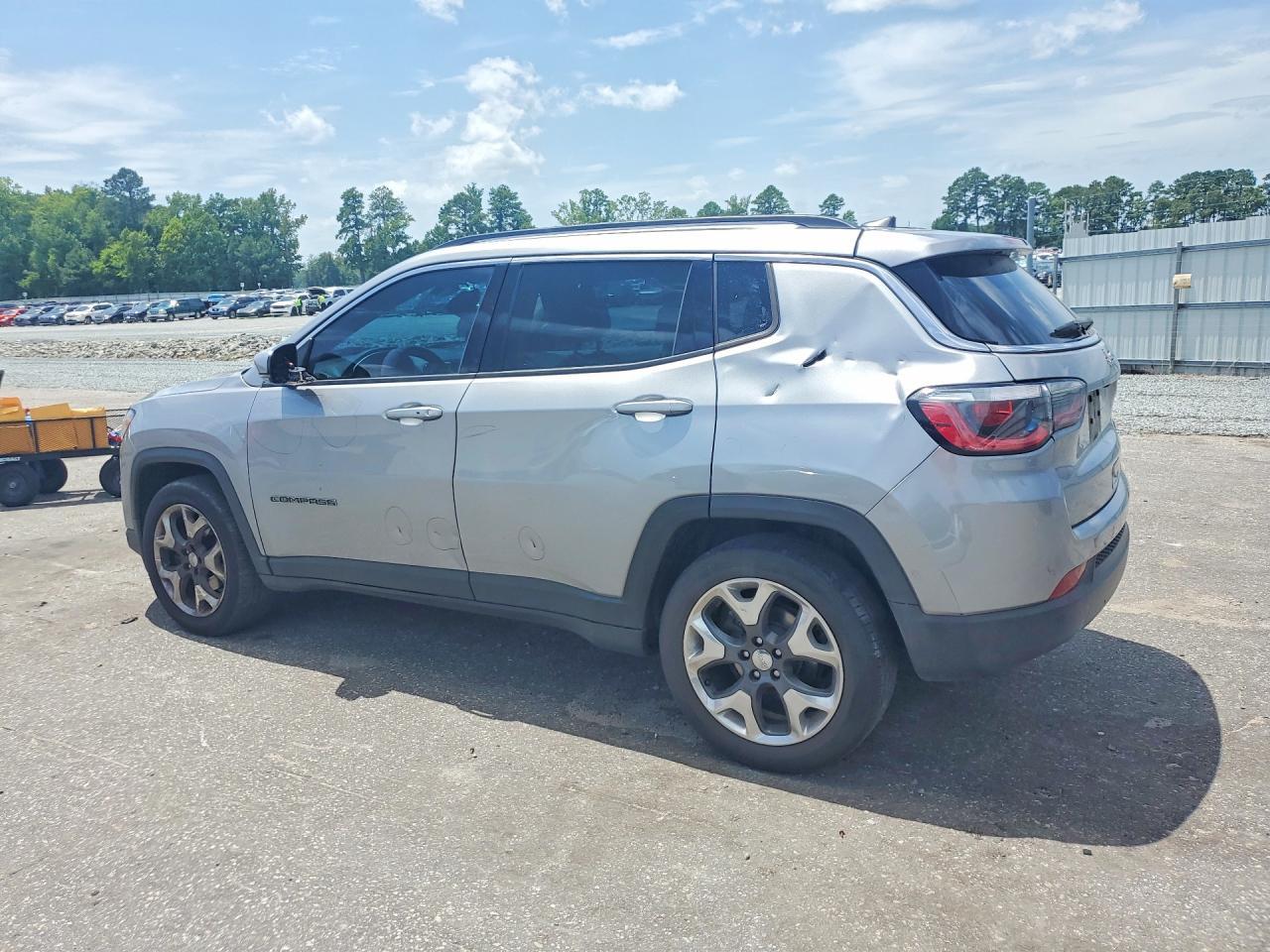 2018 Jeep Compass Limited - zdjęcie 2