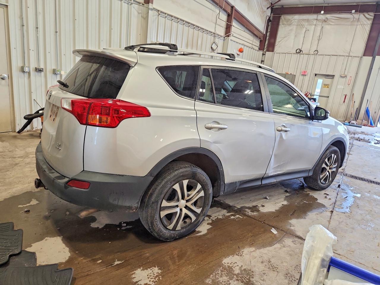 2014 Toyota Rav4 Le - zdjęcie 3